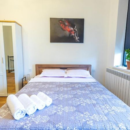 Mulberry Ბჟოლები Apartamento Kʼutʼaisi Exterior foto