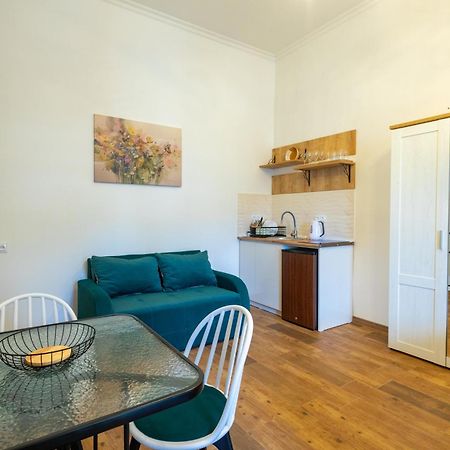 Mulberry Ბჟოლები Apartamento Kʼutʼaisi Exterior foto